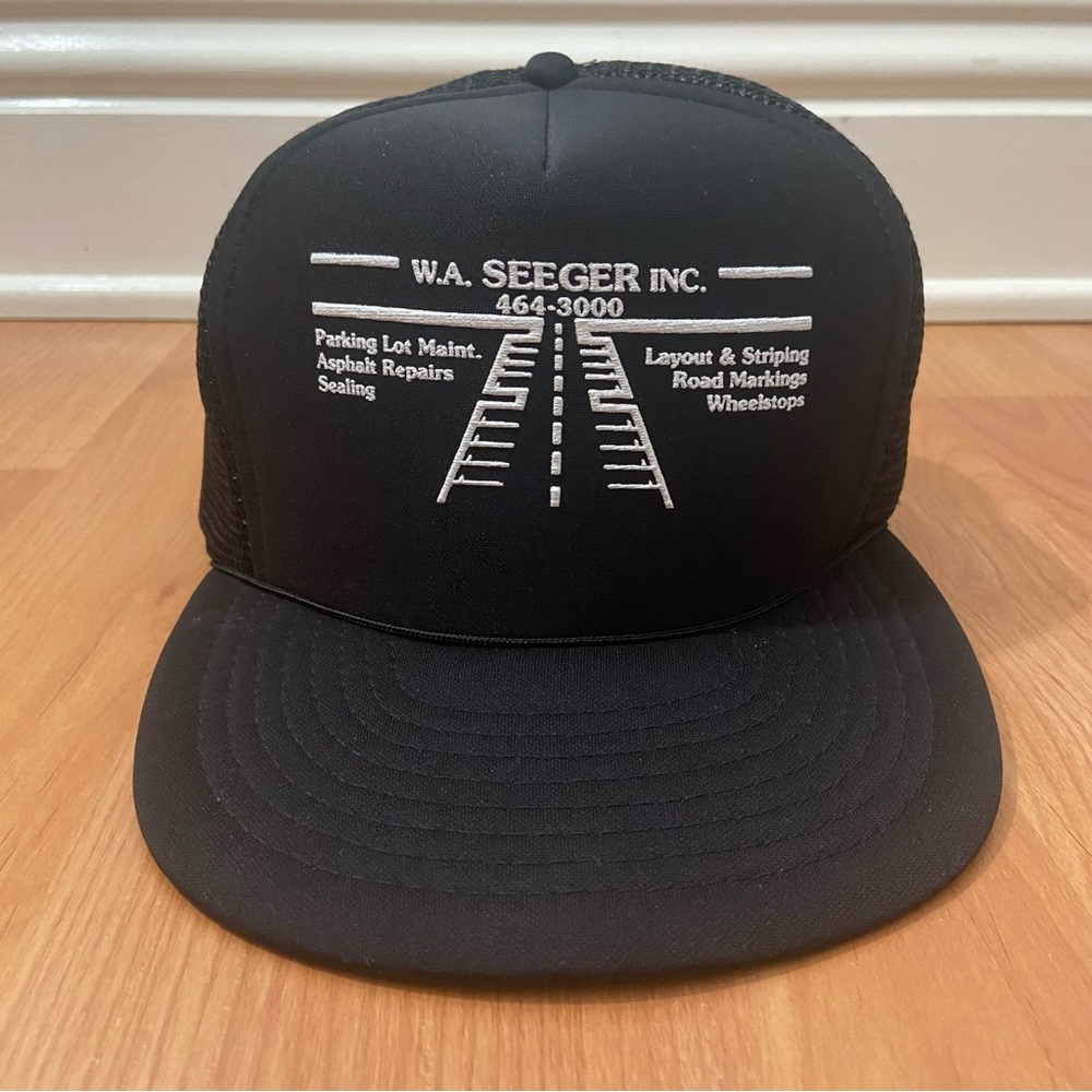 Vintage  Men’s W.A. Seeger Inc. Logo Trucker Snap Back Hat